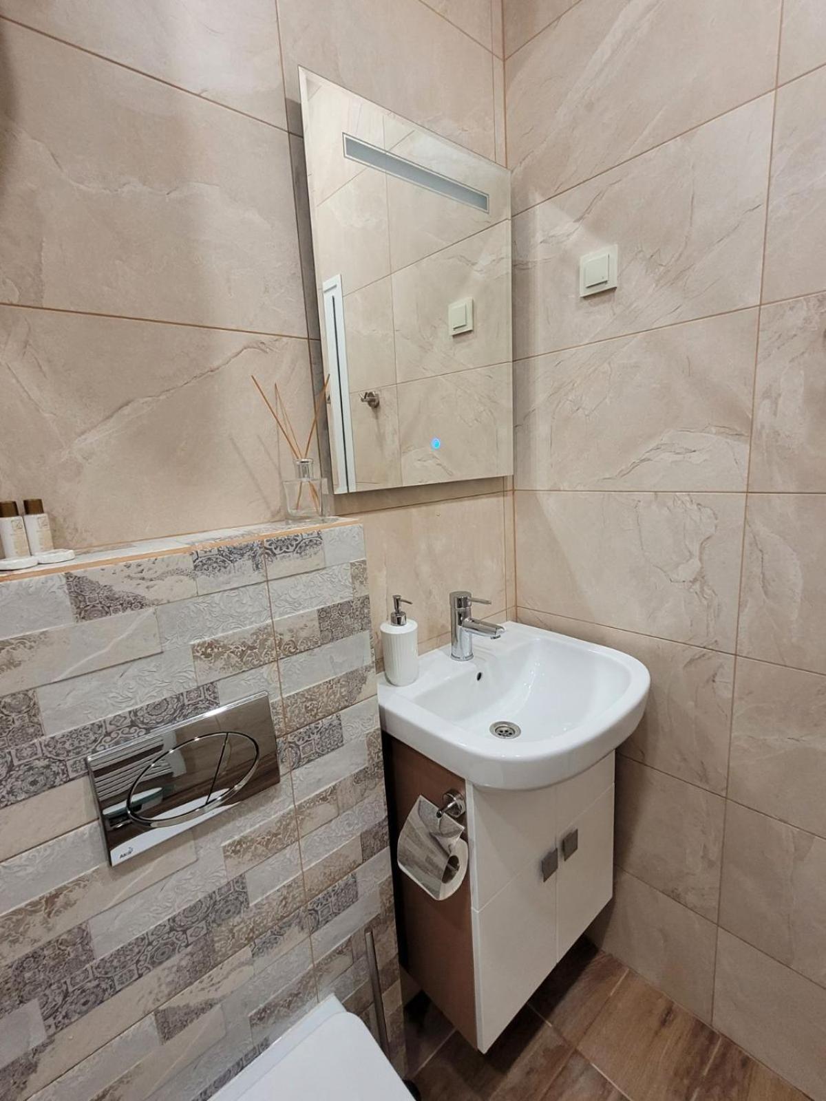 The House - Central Boutique Apartments Kiustendił Zewnętrze zdjęcie