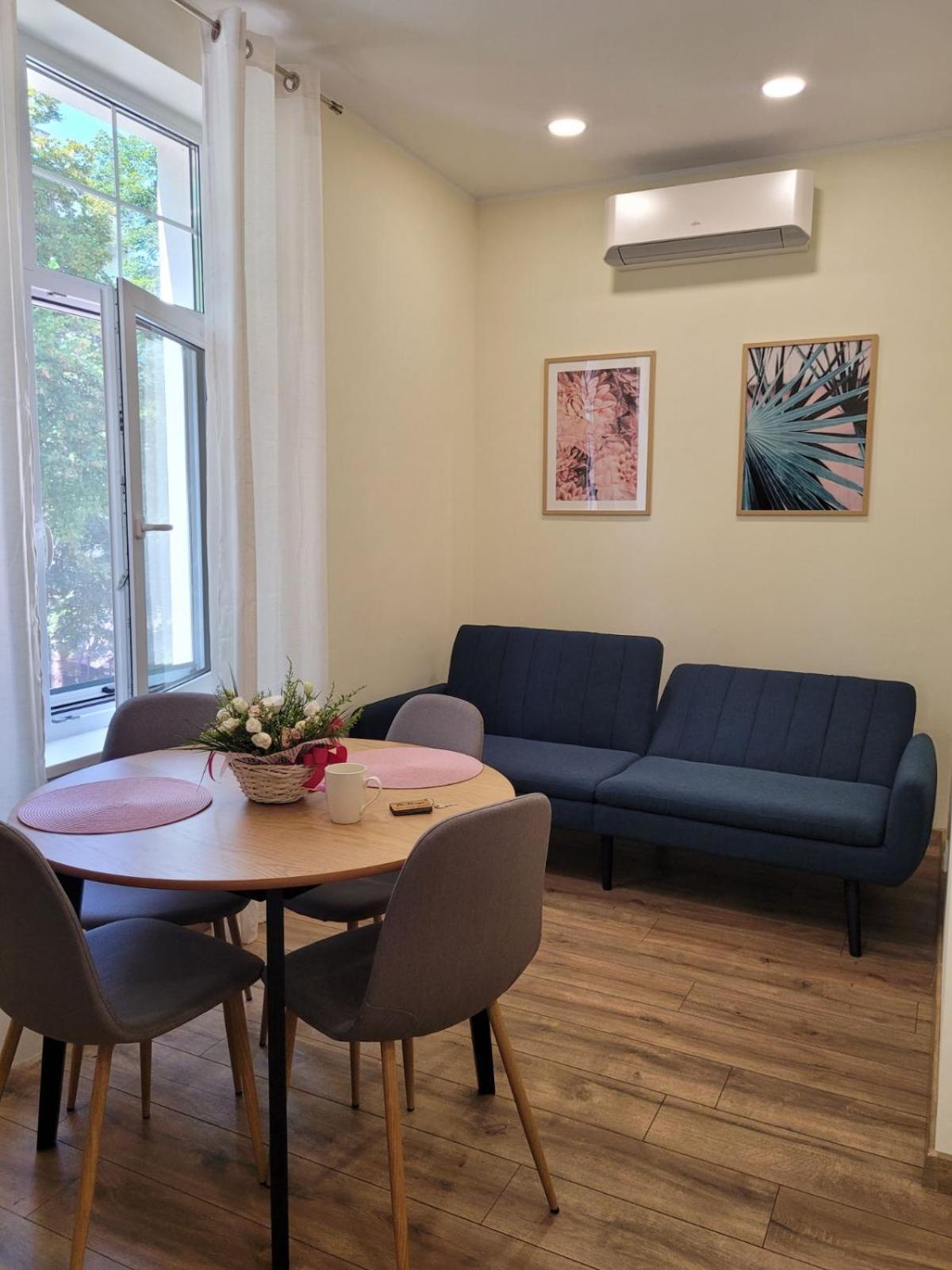 The House - Central Boutique Apartments Kiustendił Zewnętrze zdjęcie