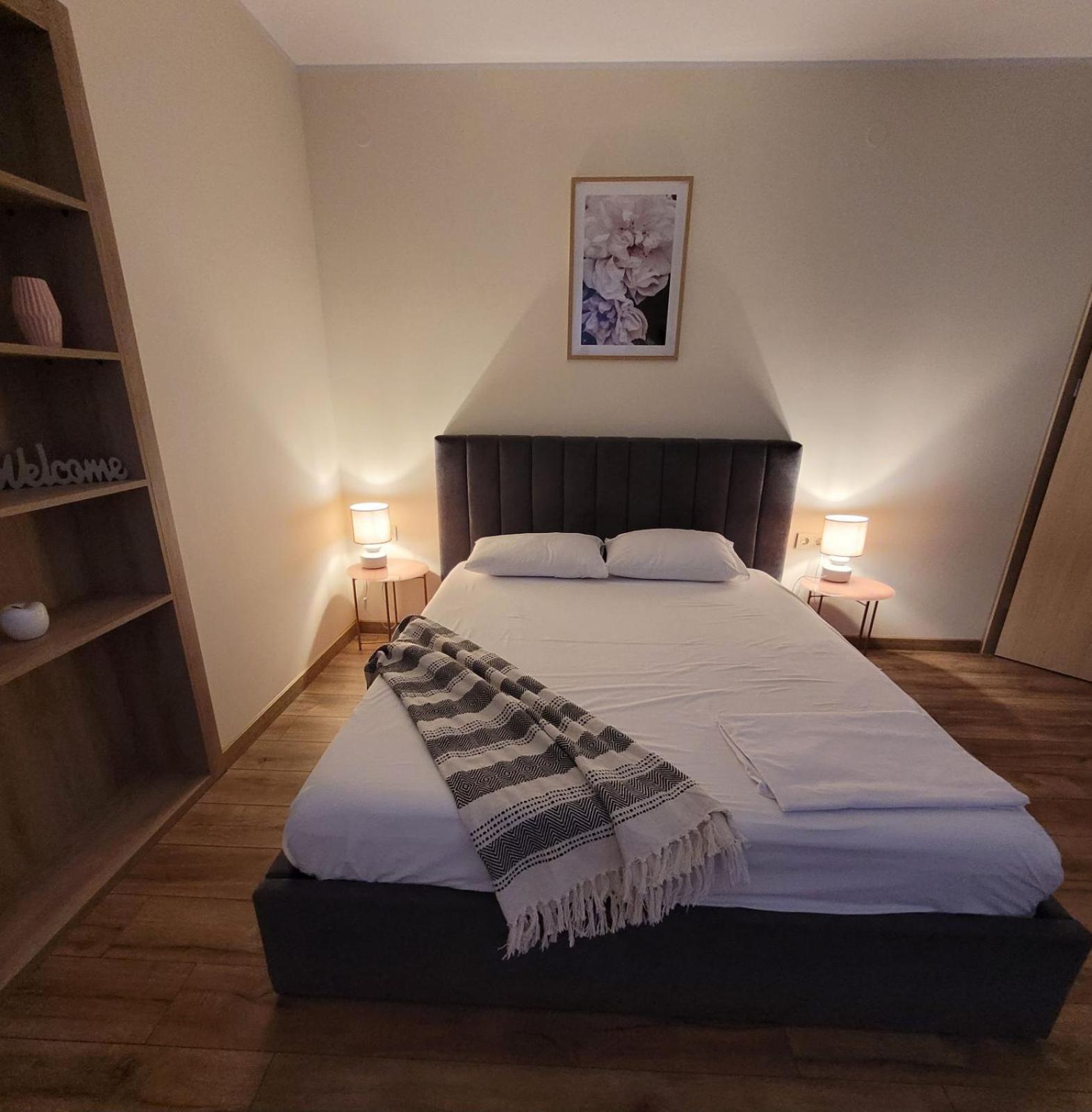 The House - Central Boutique Apartments Kiustendił Zewnętrze zdjęcie
