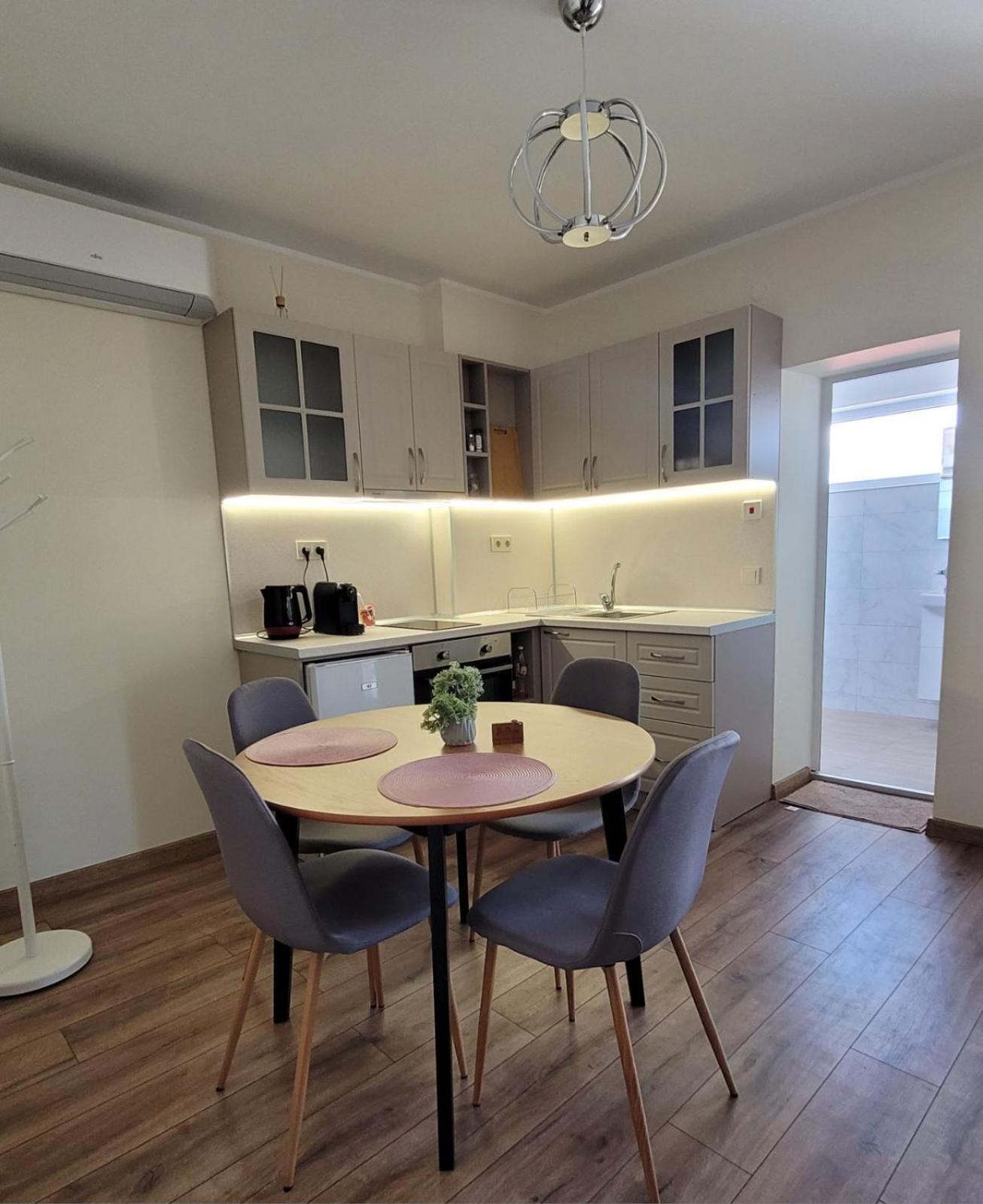 The House - Central Boutique Apartments Kiustendił Zewnętrze zdjęcie